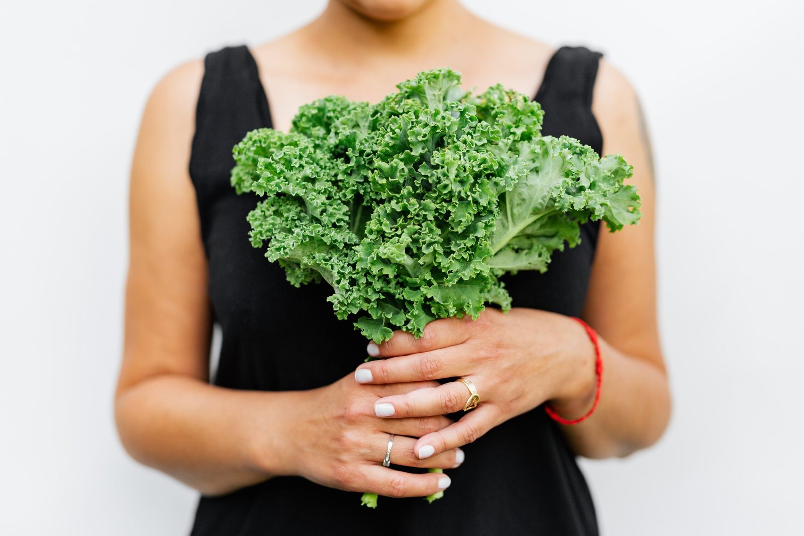 10 Amazing Kale Benefits For Skin