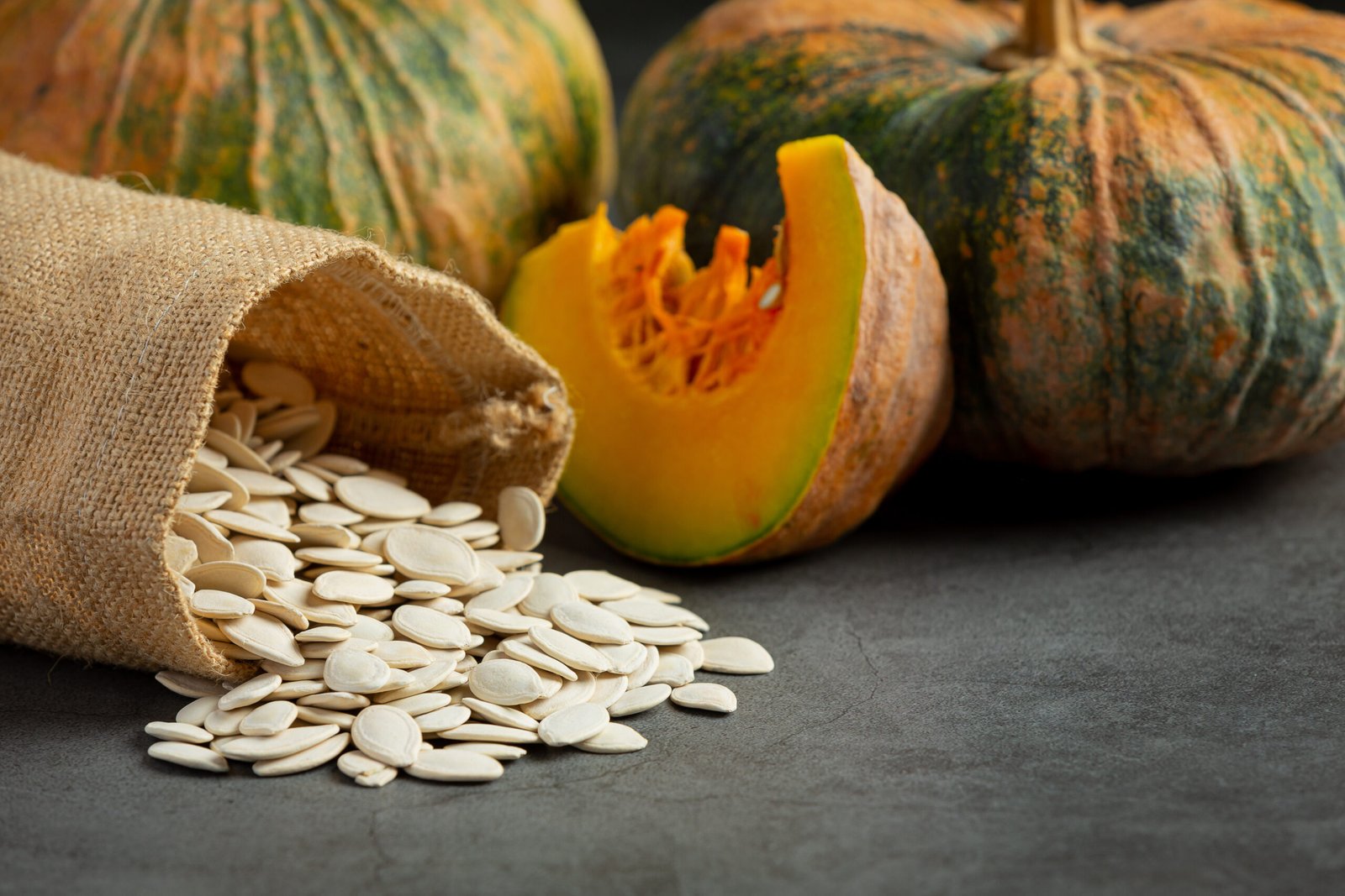 10 Amazing Benefits of Pumpkin Seed Oil for Skin